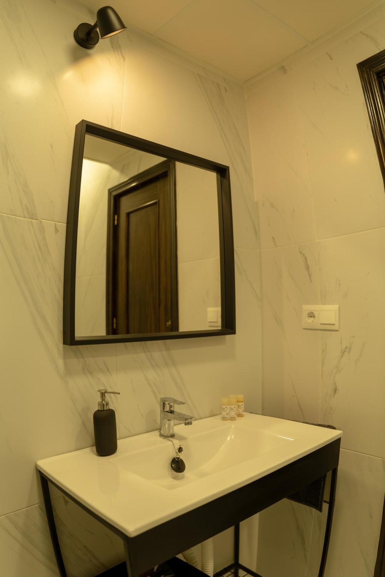 Apartment Gav Espinel